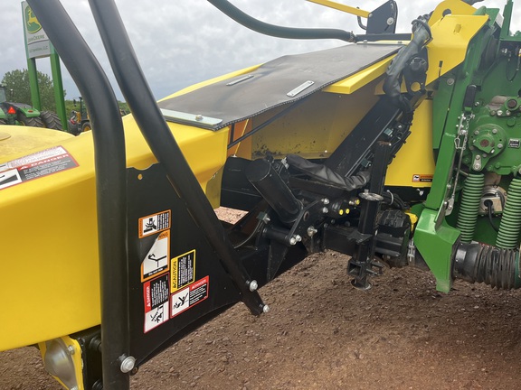 2022 John Deere 778 Header Forage