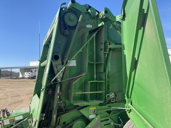 2021 John Deere 560M Baler/Round