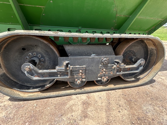 2008 Brent 1194 Grain Cart