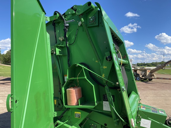 2005 John Deere 567 Baler/Round