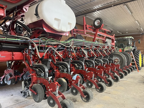 2022 Case IH 2150 Planter