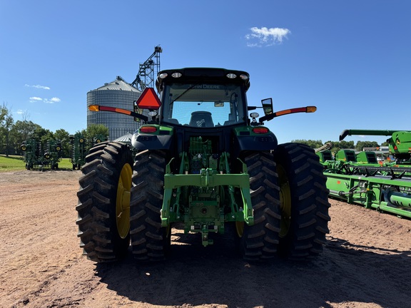 2022 John Deere 6R 175 Tractor