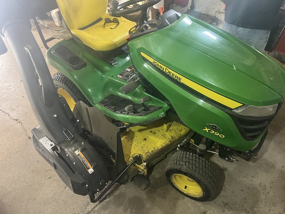 2022 John Deere X390 Garden Tractor