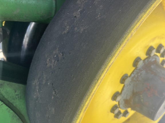 2004 John Deere 9620T Tractor Rubber Track