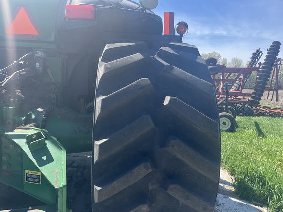 2004 John Deere 9620T Tractor Rubber Track