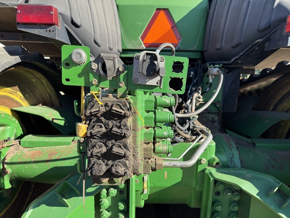 2004 John Deere 9620T Tractor Rubber Track