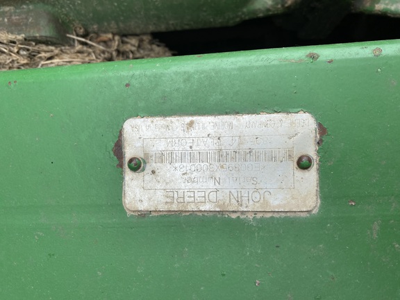 2004 John Deere 4895 Windrower