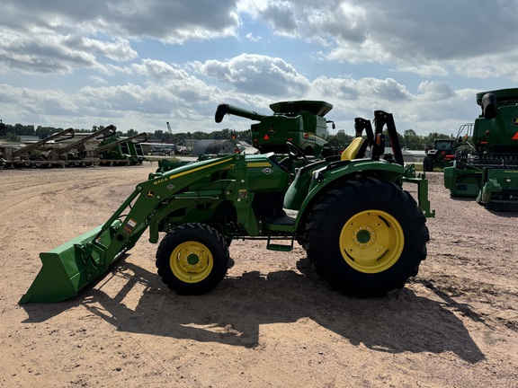 2019 John Deere 4044R Tractor Compact