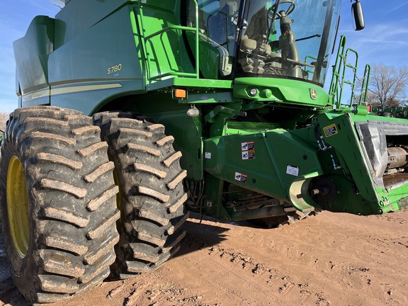 2020 John Deere S780 Combine