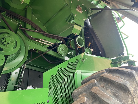 2020 John Deere S780 Combine