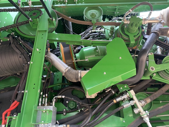 2020 John Deere S780 Combine