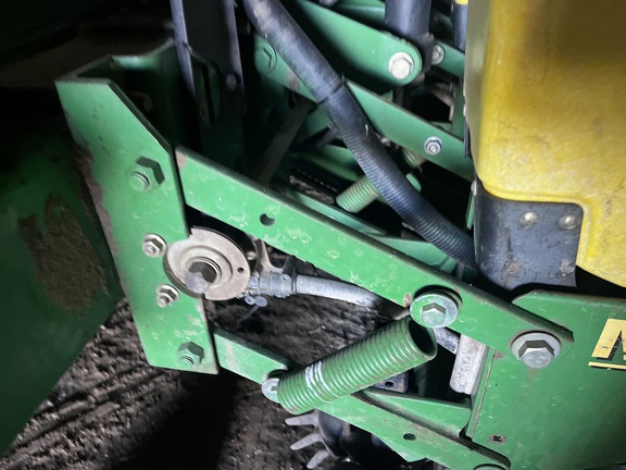 2000 John Deere 1770 Planter