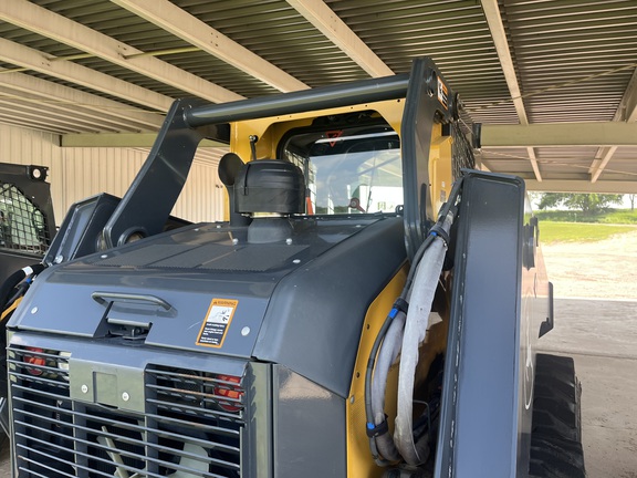2020 John Deere 330G Skid Steer Loader