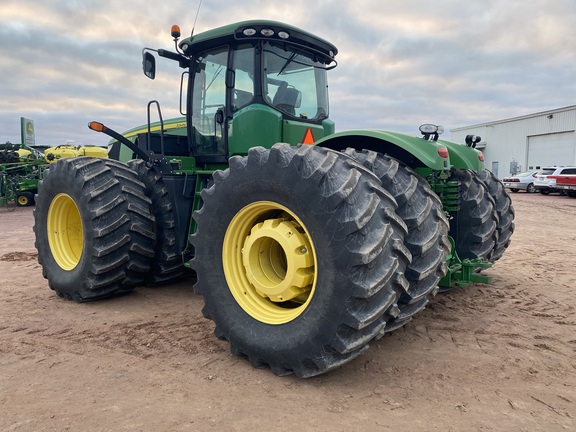 2014 John Deere 9510R Tractor 4WD