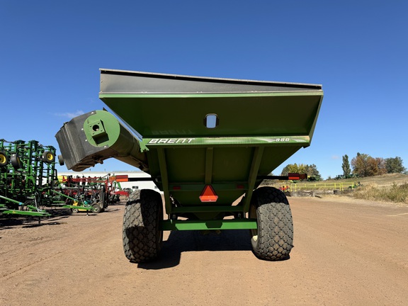 2007 Brent 880 Grain Cart