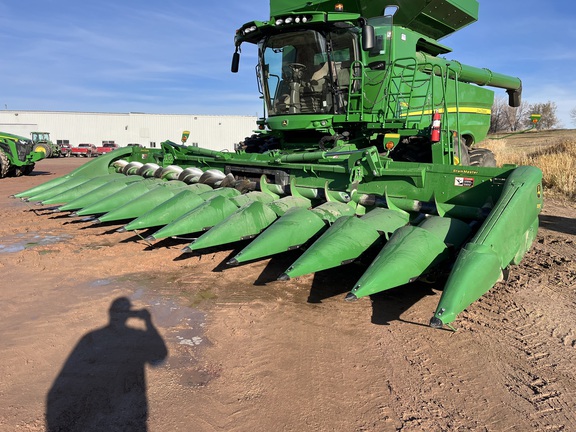 2020 John Deere 712FC Header Corn Head