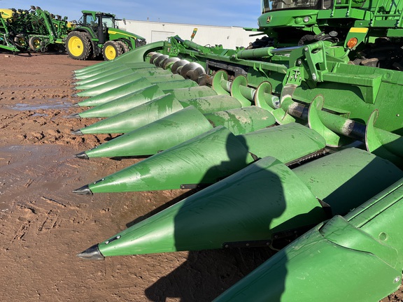 2020 John Deere 712FC Header Corn Head