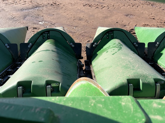 2020 John Deere 712FC Header Corn Head