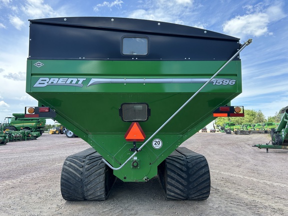 2023 Brent 1596 Grain Cart