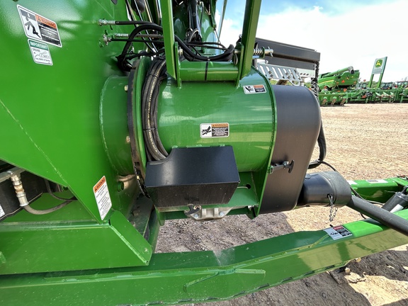 2023 Brent 1596 Grain Cart