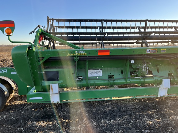 2015 John Deere 640FD Header Combine