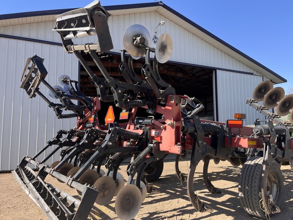 2012 Case IH 870 Disk Ripper