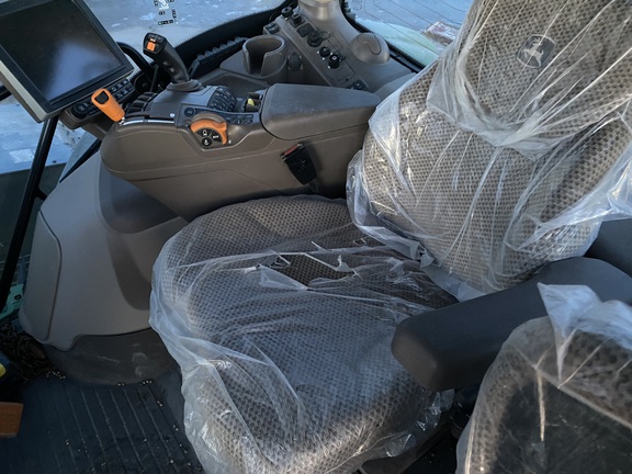 2023 John Deere 6R 195 Tractor