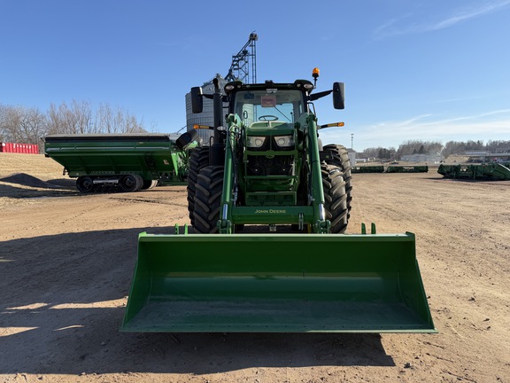 2023 John Deere 6R 195 Tractor