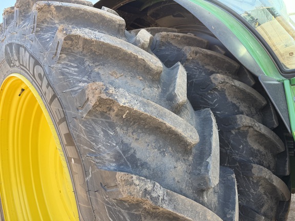 2023 John Deere 6R 195 Tractor