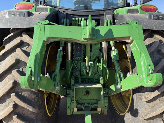 2023 John Deere 6R 195 Tractor
