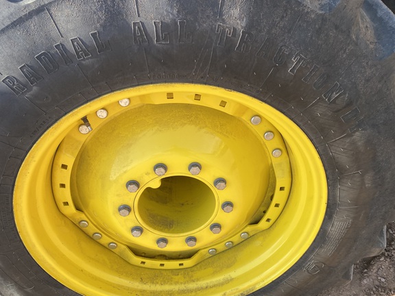 2023 John Deere 8R 340 Tractor