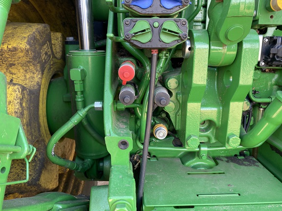 2023 John Deere 8R 340 Tractor