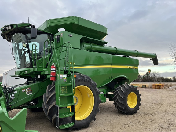2024 John Deere S770 Combine
