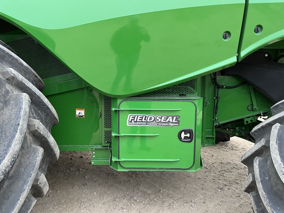 2024 John Deere S770 Combine