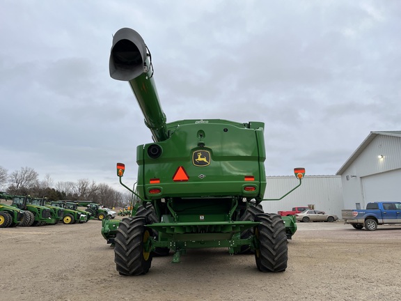 2024 John Deere S770 Combine