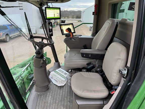 2024 John Deere S770 Combine