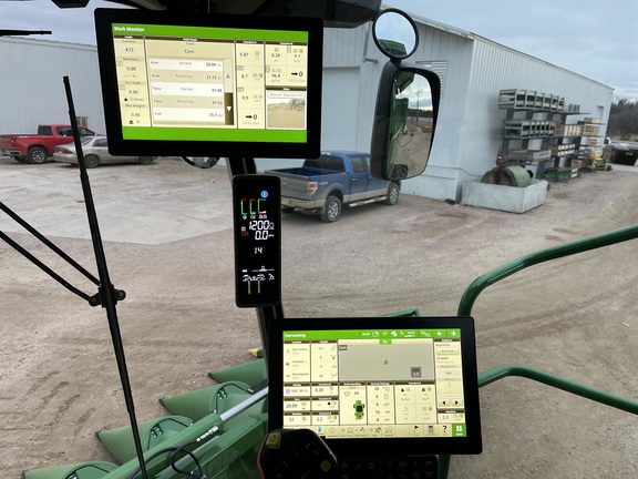 2024 John Deere S770 Combine