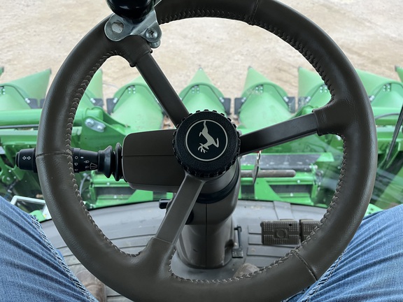 2024 John Deere S770 Combine