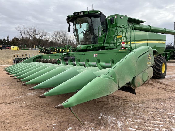 2014 John Deere 612C Header Corn Head