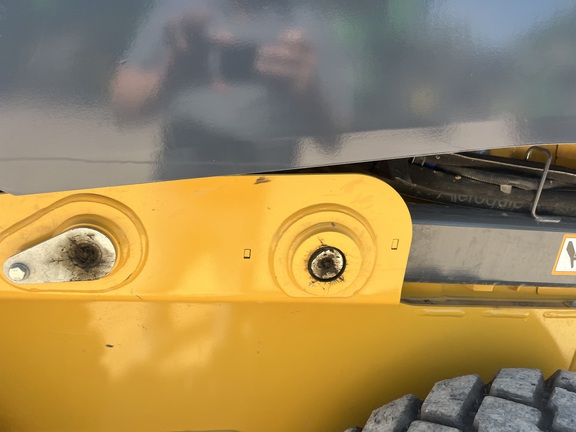 2024 John Deere 330G Skid Steer Loader