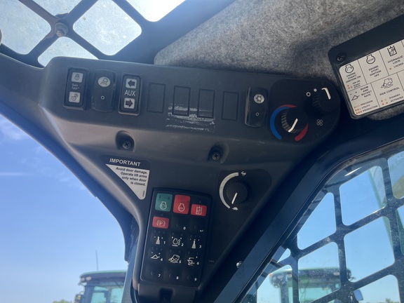 2024 John Deere 330G Skid Steer Loader