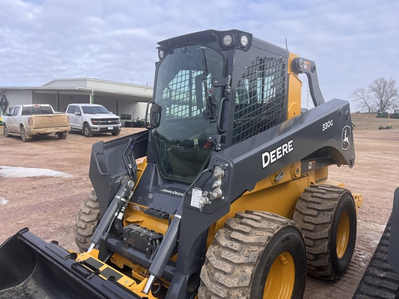 2024 John Deere 330G Skid Steer Loader