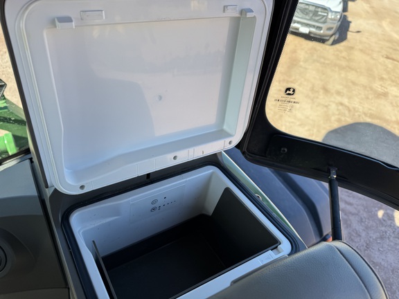 2022 John Deere 8RX 370 Tractor Rubber Track