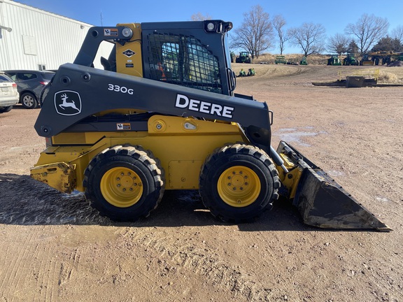 2022 John Deere 330G Skid Steer Loader