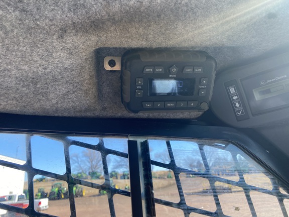 2022 John Deere 330G Skid Steer Loader