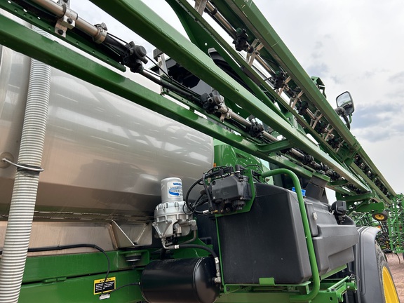 2024 John Deere 410R Sprayer/High Clearance