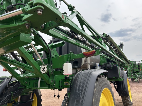 2024 John Deere 410R Sprayer/High Clearance