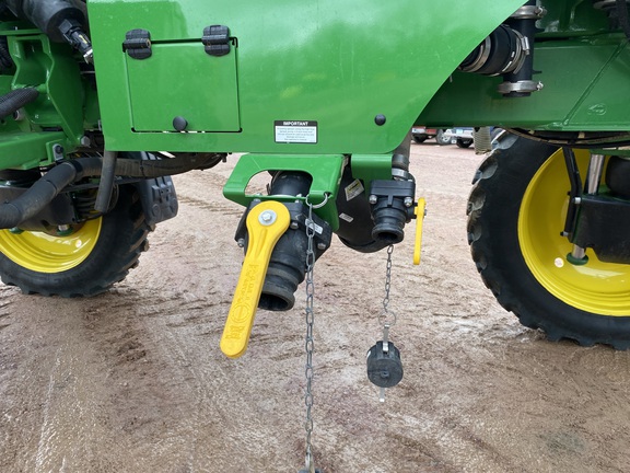 2024 John Deere 410R Sprayer/High Clearance
