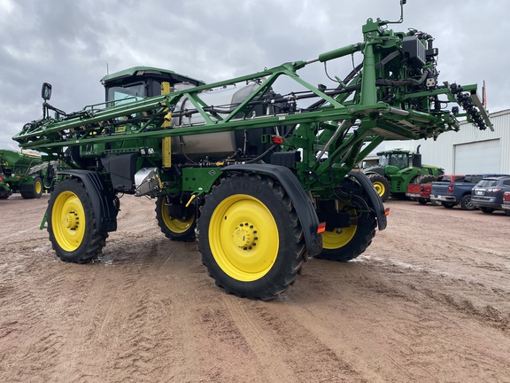 2024 John Deere 410R Sprayer/High Clearance