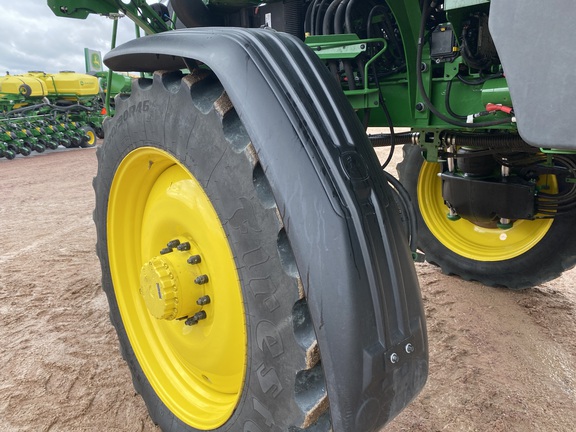 2024 John Deere 410R Sprayer/High Clearance